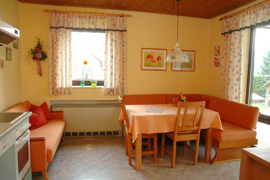Ferienappartements Mit Herz Bischofsmais Szoba fotó